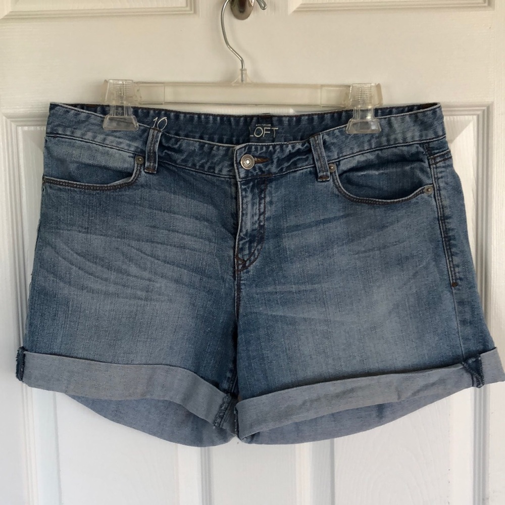 Ann Taylor Loft Boyfriend Jean Shorts
